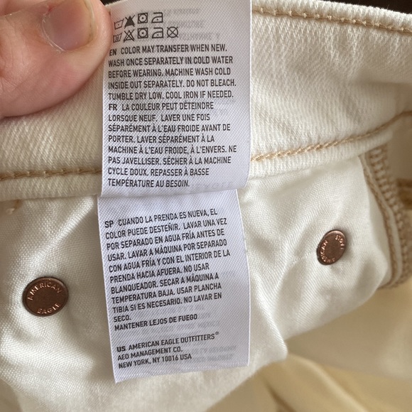 American Eagle White Wide Leg Cropped Jeans 4 Tall - Picture 9 of 10